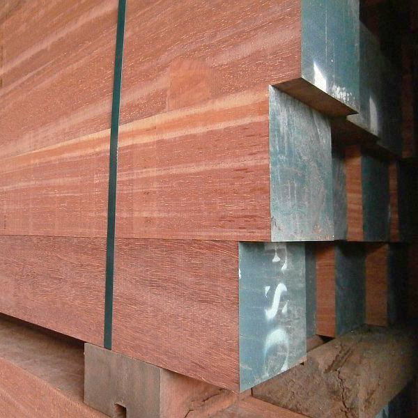 Factureerbaar Hubert Hudson faillissement Hardhout Palen van 100% FSC hout - Van den Berg Hardhout